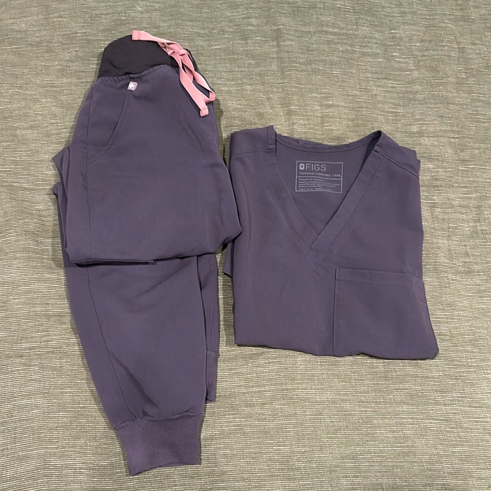 Figs XXS set Charcoal